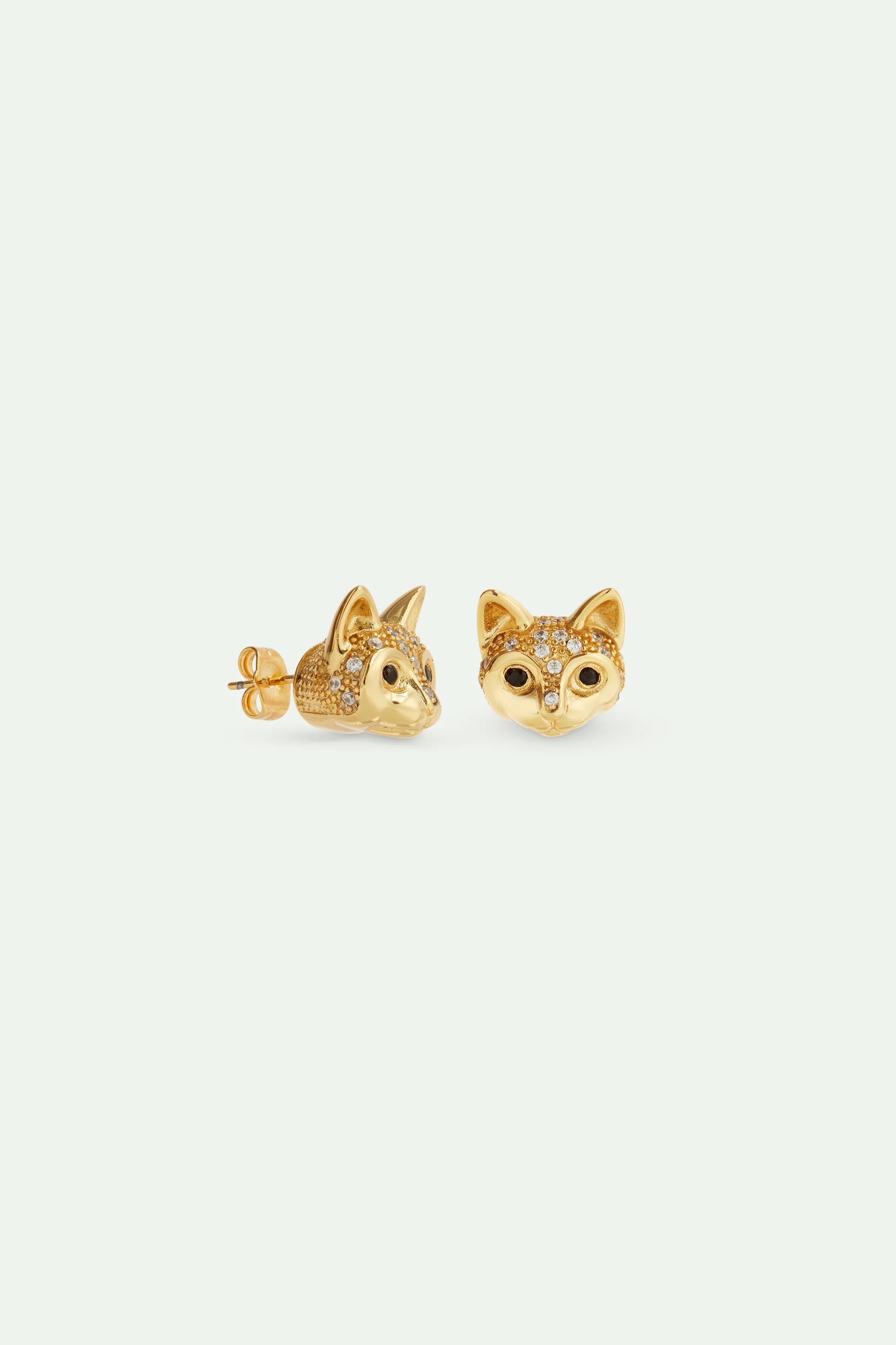 Boucles d'oreilles tiges dorées tête de chat et cristaux - Image 3